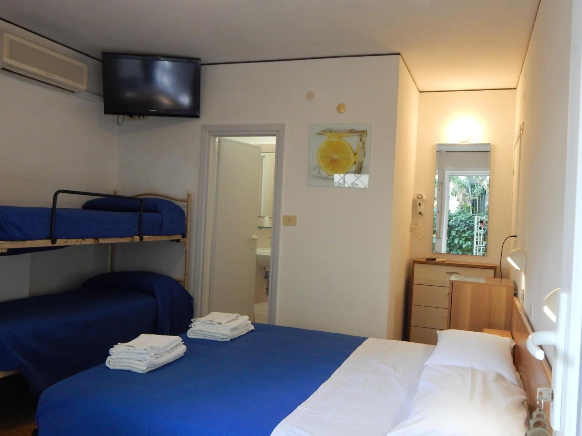 Hotel Vera リッチョーネ エクステリア 写真