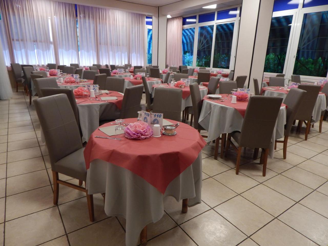 Hotel Vera リッチョーネ エクステリア 写真